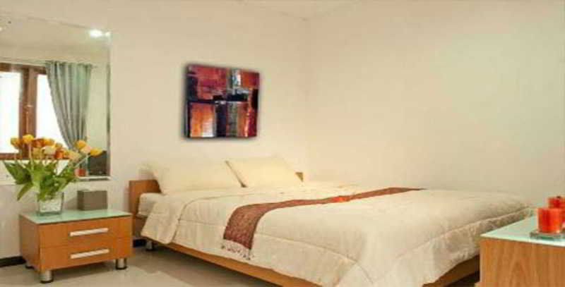 Legreen Suite Tebet Jakarta Exterior photo