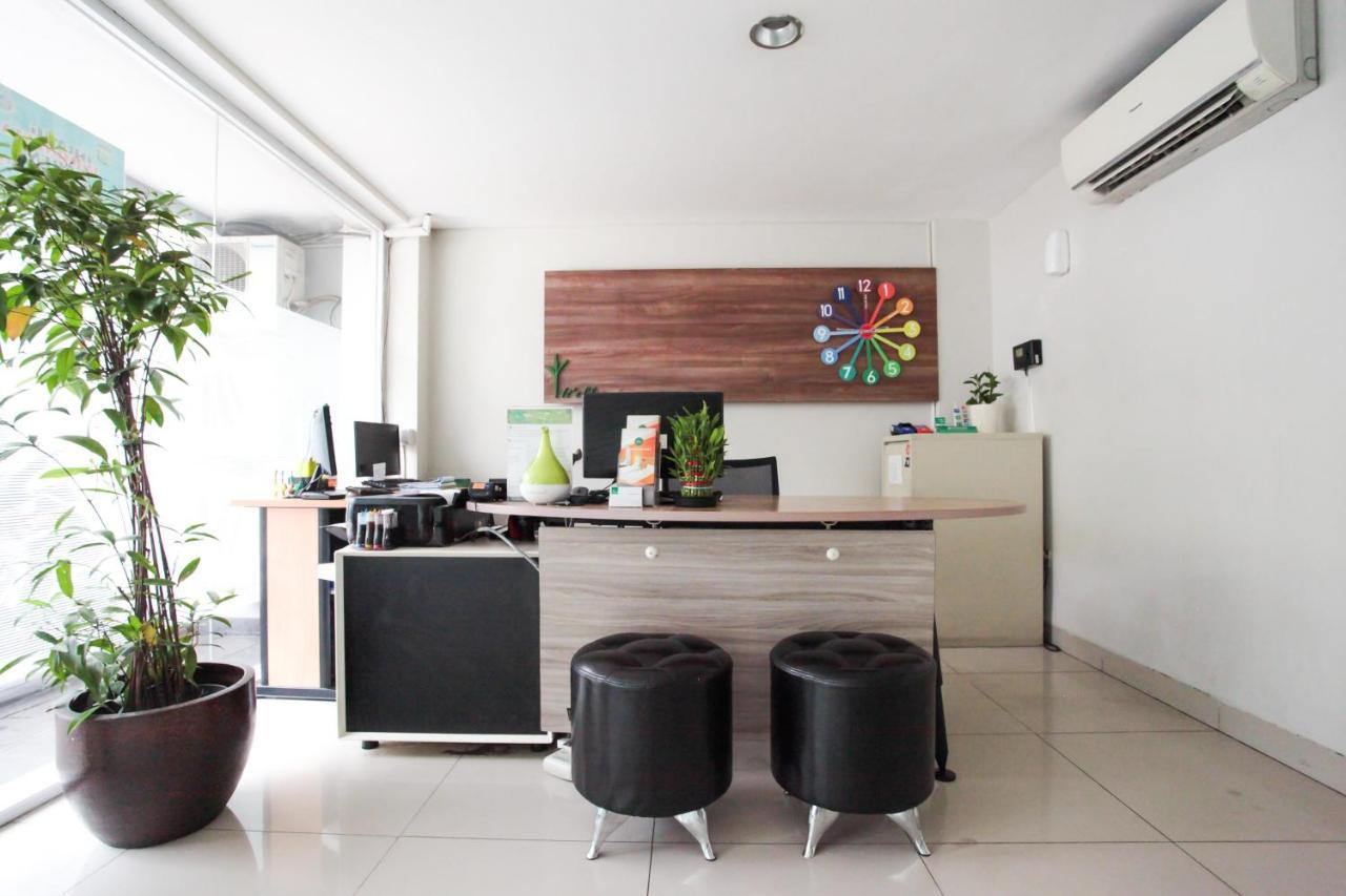 Legreen Suite Tebet Jakarta Exterior photo